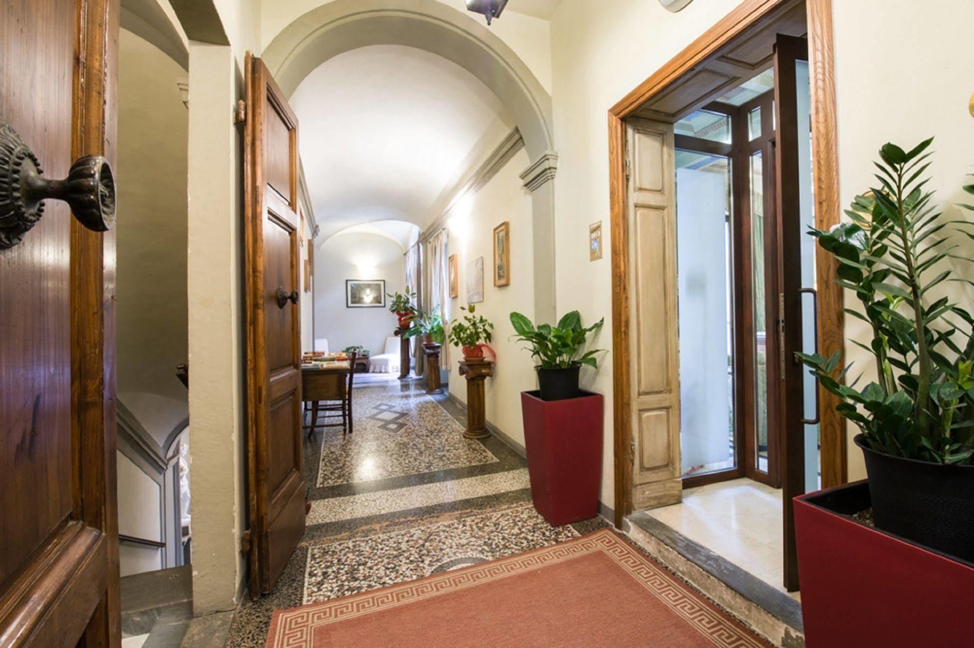 Residenza Castiglioni Panzió Firenze Kültér fotó