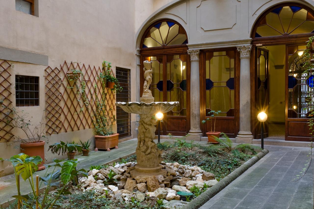 Residenza Castiglioni Panzió Firenze Kültér fotó